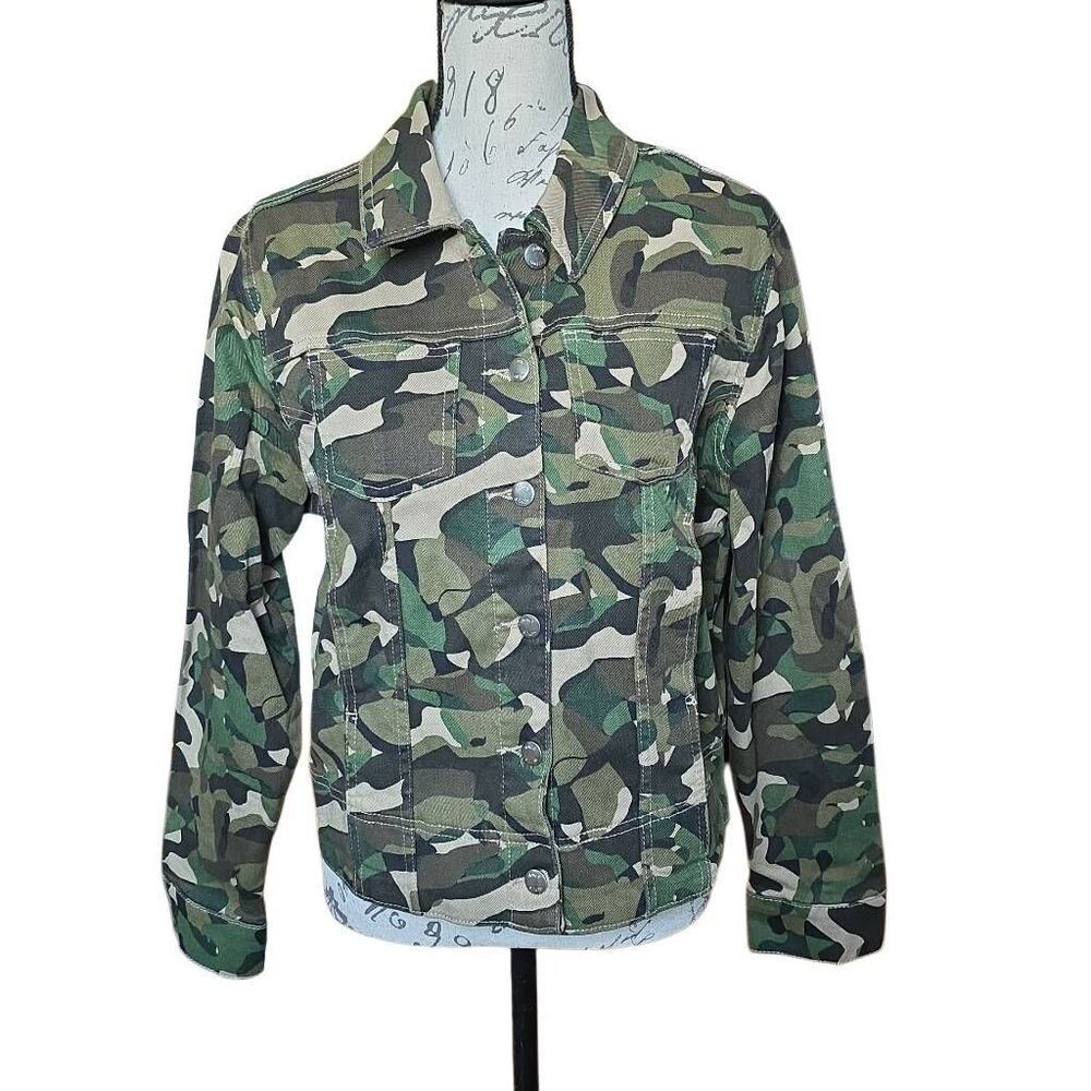 Venus Women's Size Large Green Camo Denim Button Down Jacket